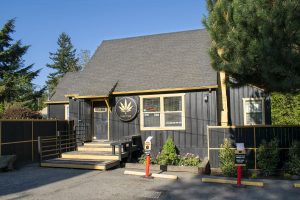 Nectar Barbur dispensary in Portland Oregon