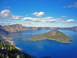 Crater Lake is an amazing option for an Oregon Outdoor Adventure